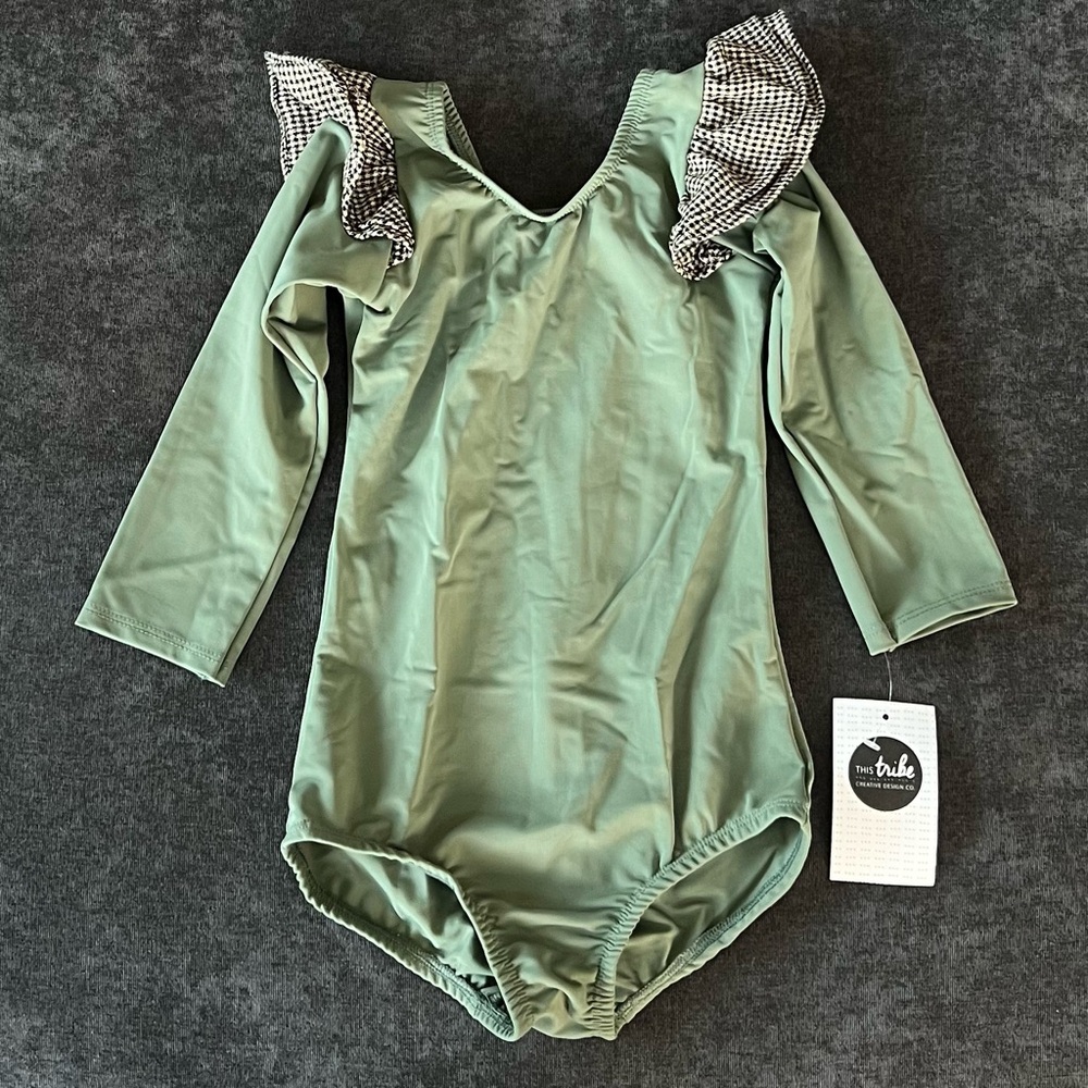 NWT This Tribe Of Three Long Sleeve Bodysuit Size 5/6
